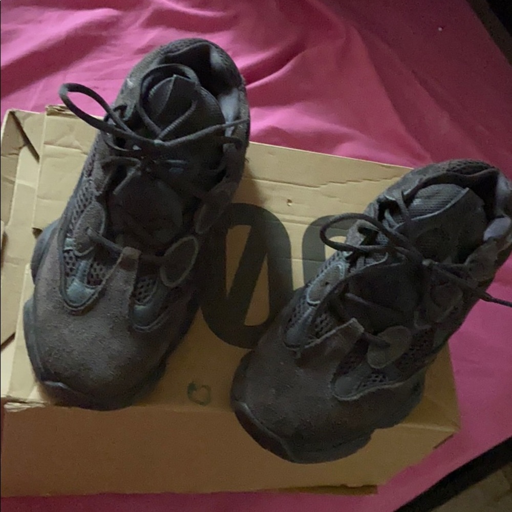 Yeezy rat races